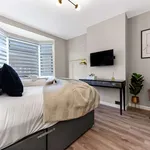 Rent 3 bedroom apartment in london