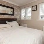 Rent 4 bedroom house in Bicester