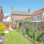 Rent 3 bedroom house in South East England