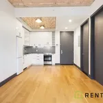 Rent 2 bedroom apartment in Brooklyn