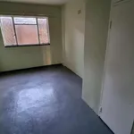 Rent 2 bedroom apartment in Johannesburg