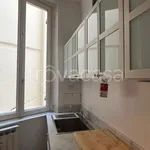 Affitto 3 camera appartamento di 73 m² in Genova