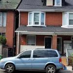 Rent 3 bedroom apartment in Toronto (South Riverdale)