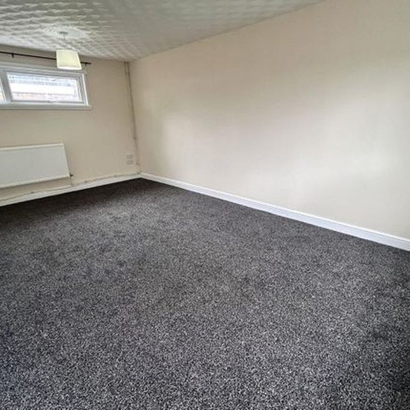 End terrace house to rent in Feltons, Skelmersdale WN8 Town Centre