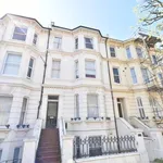 Flat to rent in Norton Road, Hove BN3