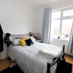 Rent 3 bedroom house in Salford