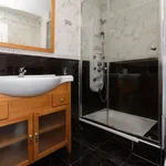 Rent 4 bedroom apartment in Madrid