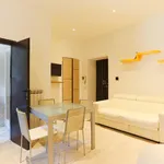 Rent 1 bedroom apartment in Milan