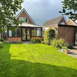 Rent 2 bedroom house in Bury