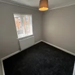 Rent 4 bedroom flat in Yorkshire And The Humber