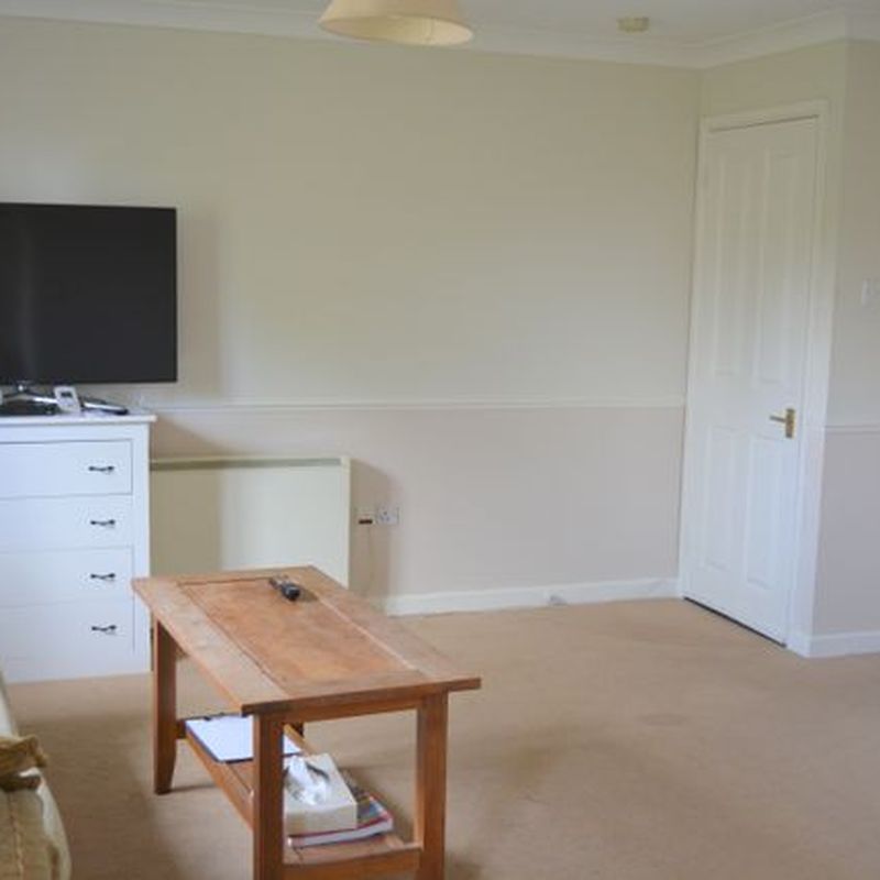 Flat to rent in Eastcourt Road, Burbage, Marlborough SN8