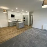 Rent 2 bedroom flat in Bradford