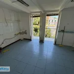 Affitto 6 camera appartamento di 180 m² in Naples