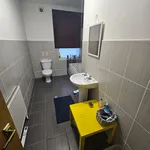 Rent 5 bedroom house in Leeds