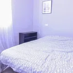 Rent 7 bedroom apartment in Valencia