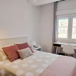 Rent a room of 75 m² in zaragoza