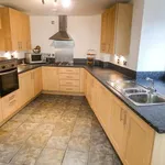 Rent 3 bedroom flat in North East England