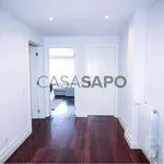 Rent 2 bedroom apartment of 77 m² in Matosinhos