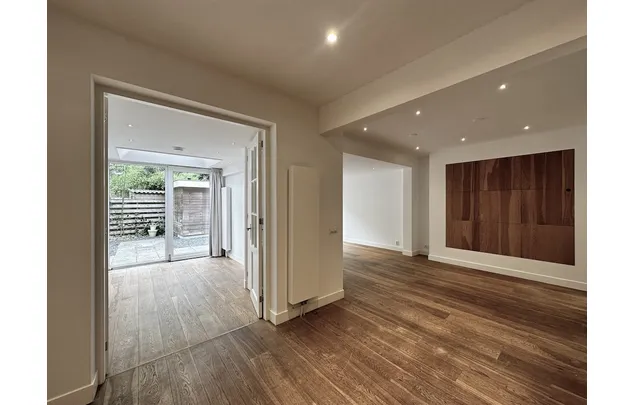 Huur 3 slaapkamer appartement van 96 m² in Amsterdam