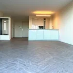 Huur 4 slaapkamer appartement van 88 m² in Bloemenbuurt-West