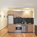 Rent 1 bedroom apartment of 723 m² in surry hills