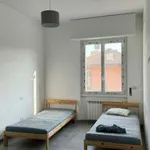 Rent 3 bedroom apartment of 70 m² in Milan