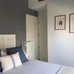 Rent 1 bedroom apartment of 48 m² in Málaga