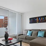 Appartement de 796 m² avec 2 chambre(s) en location à Calgary