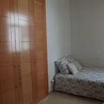 Rent a room in Madrid']