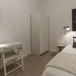 Rent 4 bedroom apartment in Lisbon