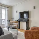 Rent 1 bedroom apartment of 43 m² in paris