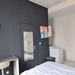 Rent 1 bedroom apartment of 17 m² in Roubaix