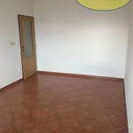 Pronajměte si 3 ložnic/e byt o rozloze 50 m² v Šternberk