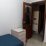 Rent 3 bedroom house in Madrid