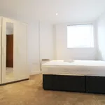 Flat to rent in Projection West, Reading RG1