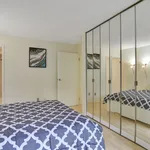 Appartement de 828 m² avec 3 chambre(s) en location à Vancouver