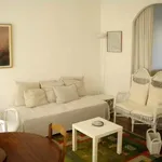 Rent 2 bedroom apartment of 50 m² in Paris