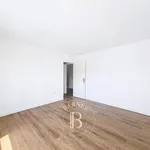 Appartement de 73 m² avec 3 chambre(s) en location à Paris