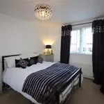 Rent 2 bedroom flat in Renfrew