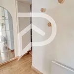 Rent 4 bedroom apartment of 61 m² in Nîmes