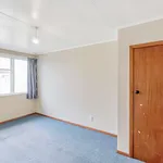 Rent 3 bedroom house in Papakura