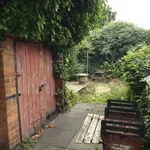 Rent 2 bedroom house in Leicester