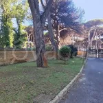 Affitto 3 camera appartamento di 91 m² in Roma