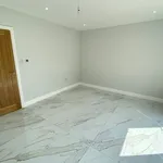 Rent 4 bedroom house in East Midlands