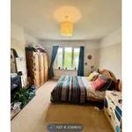 Rent 5 bedroom house in Wales