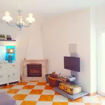 Rent 2 bedroom house in Caldas da Rainha