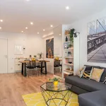 Rent 4 bedroom apartment of 60 m² in Barcelona