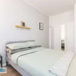 Rent 4 bedroom apartment of 77 m² in Milan