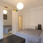 Rent 1 bedroom apartment of 55 m² in Milan