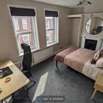 Rent 2 bedroom house in South West England